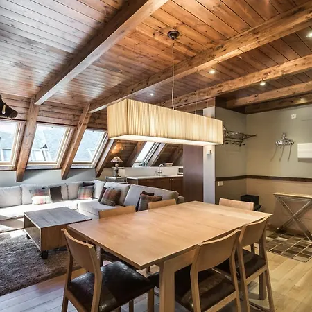 Apartment Nuevo Artic By Totiaran