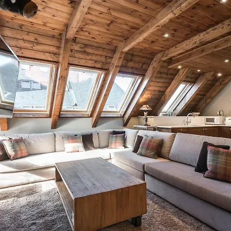 Apartment Nuevo Artic By Totiaran Naut Aran
